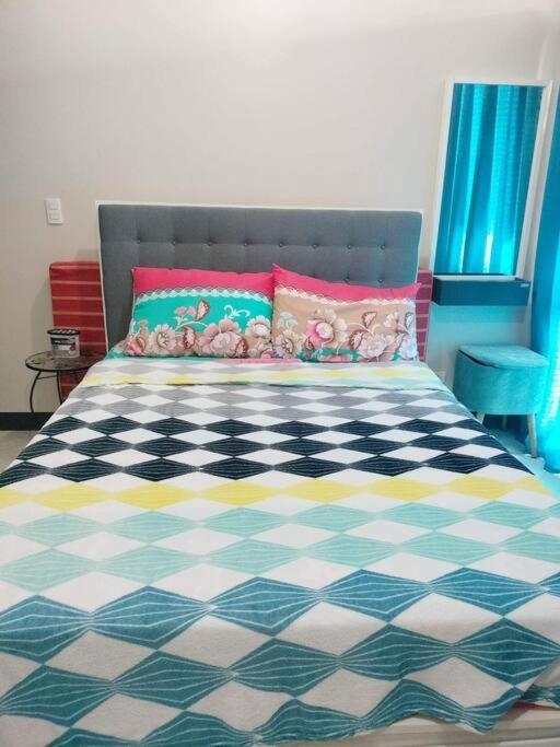 Cubao Manhattanheights U31N Tb, Studio Unit Manila Luaran gambar